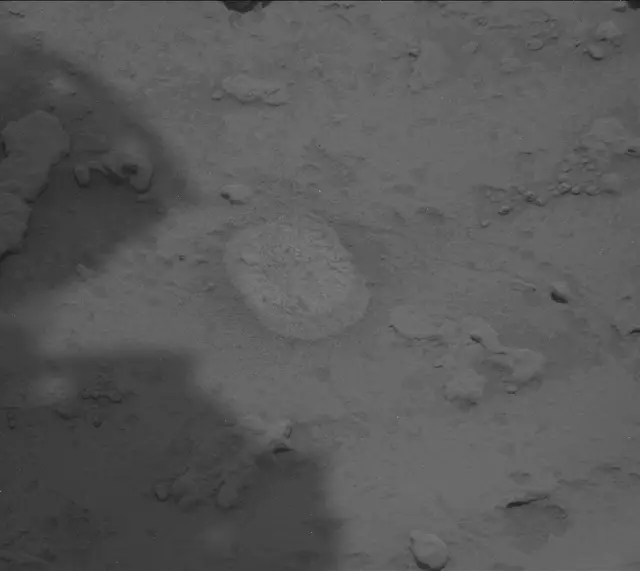 Sol 3674: Mast Camera (Mastcam)
