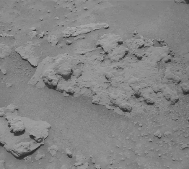 Sol 3674: Mast Camera (Mastcam)
