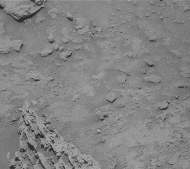 Sol 3674: Mast Camera (Mastcam)