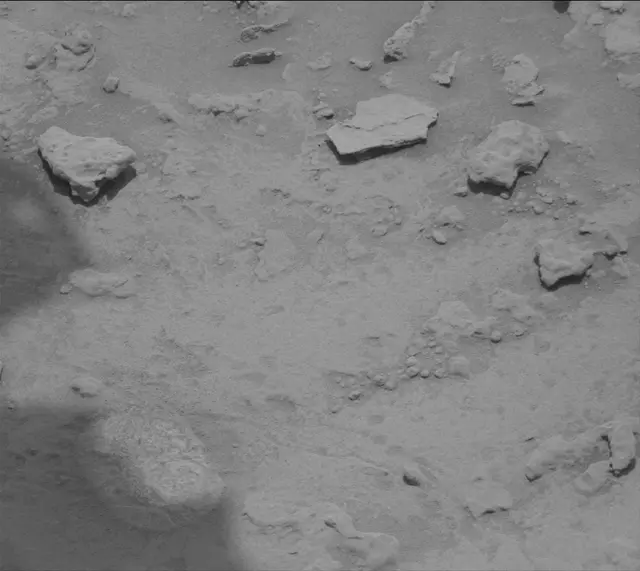 Sol 3674: Mast Camera (Mastcam)