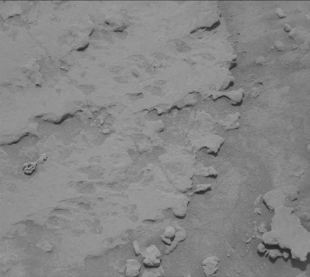 Sol 3674: Mast Camera (Mastcam)