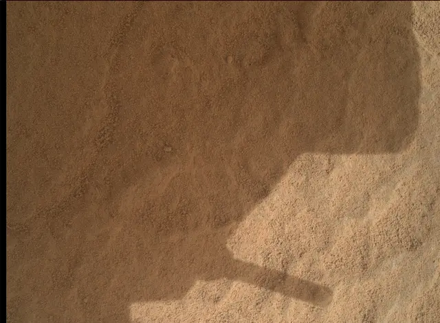 Sol 3674: Mars Hand Lens Imager (MAHLI)