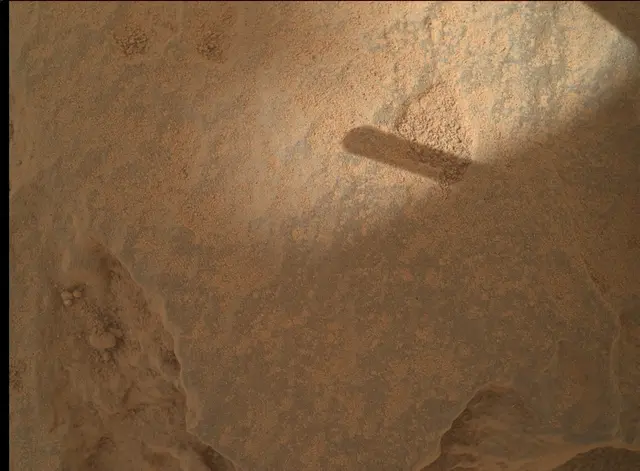 Sol 3674: Mars Hand Lens Imager (MAHLI)