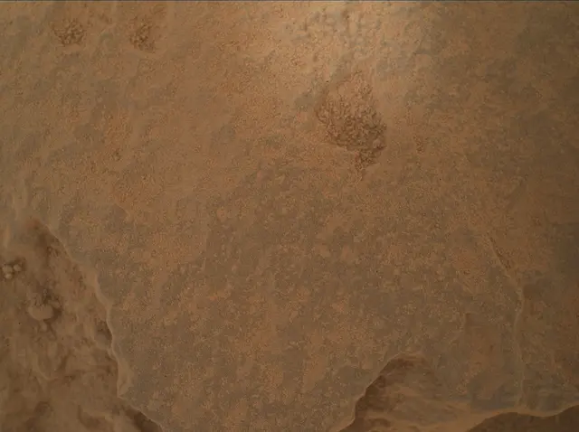 Sol 3674: Mars Hand Lens Imager (MAHLI)