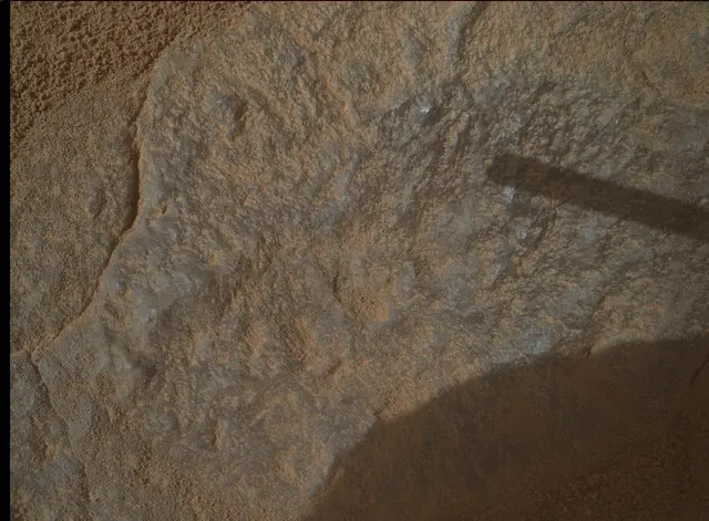 Sol 3674: Mars Hand Lens Imager (MAHLI)