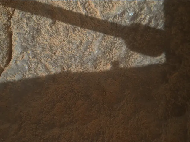 Sol 3674: Mars Hand Lens Imager (MAHLI)