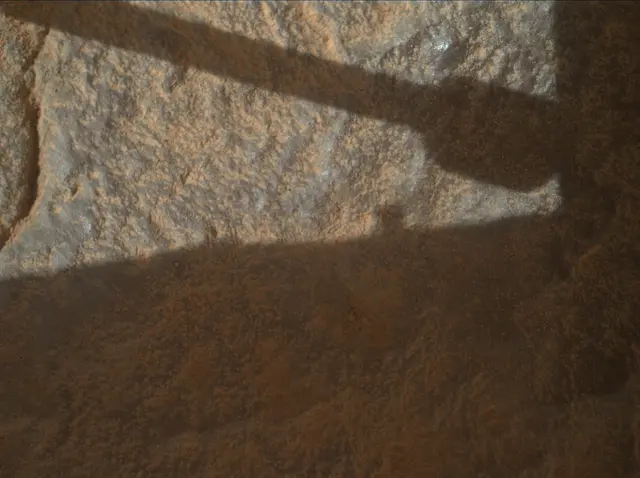 Sol 3674: Mars Hand Lens Imager (MAHLI)