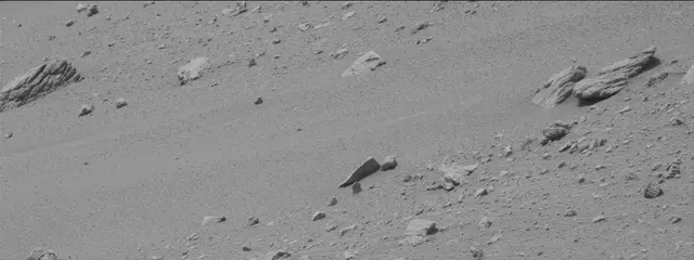 Sol 3676: Mast Camera (Mastcam)
