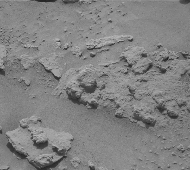 Sol 3676: Mast Camera (Mastcam)