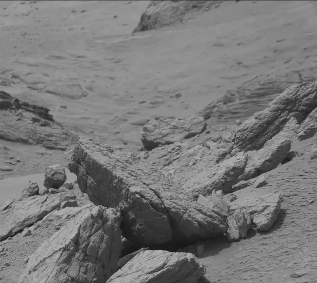 Sol 3676: Mast Camera (Mastcam)
