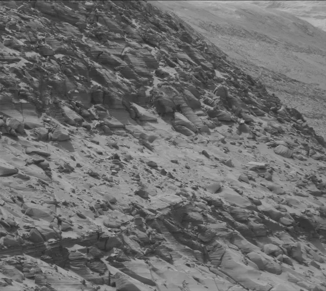 Sol 3676: Mast Camera (Mastcam)