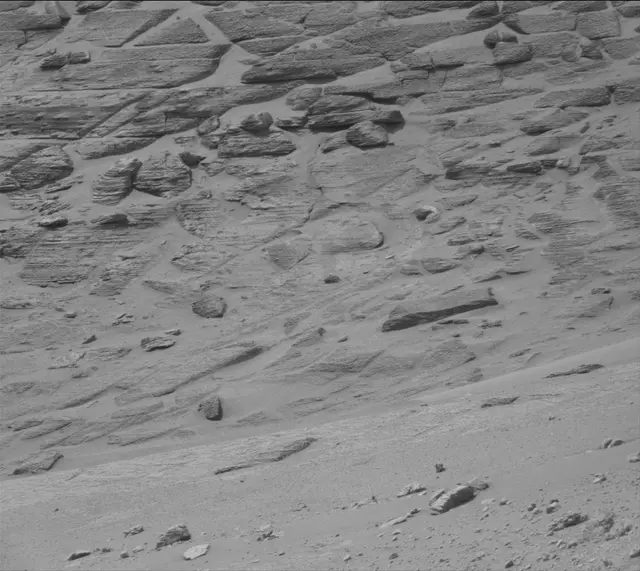 Sol 3676: Mast Camera (Mastcam)