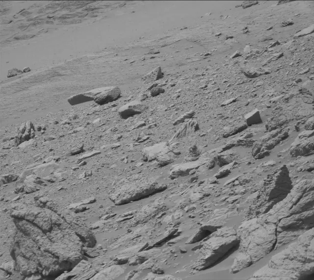 Sol 3676: Mast Camera (Mastcam)