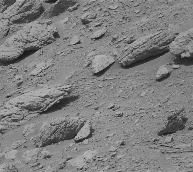 Sol 3676: Mast Camera (Mastcam)