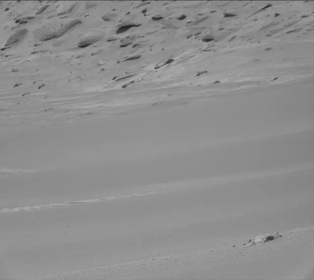Sol 3676: Mast Camera (Mastcam)