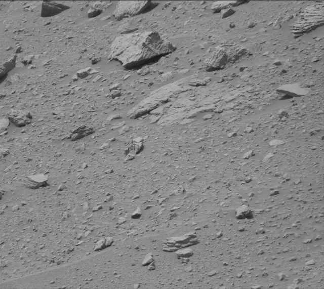 Sol 3676: Mast Camera (Mastcam)