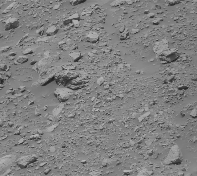 Sol 3676: Mast Camera (Mastcam)