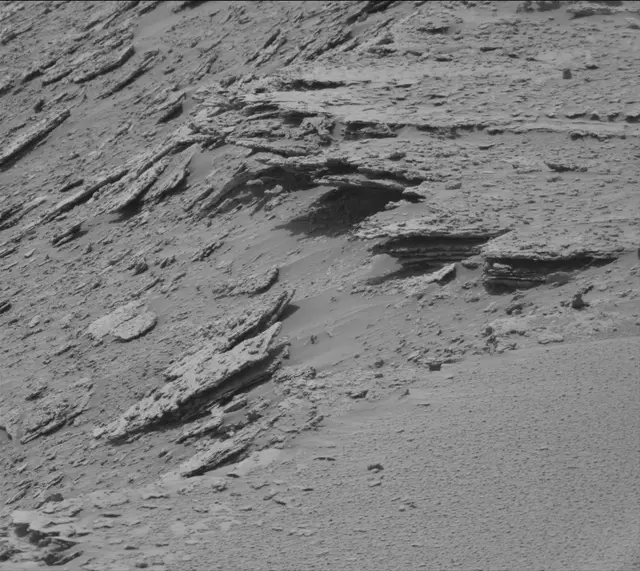 Sol 3676: Mast Camera (Mastcam)