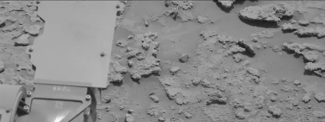 Sol 3677: Mast Camera (Mastcam)