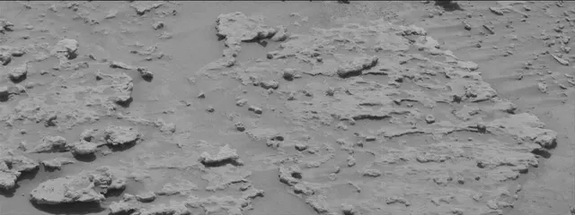 Sol 3677: Mast Camera (Mastcam)