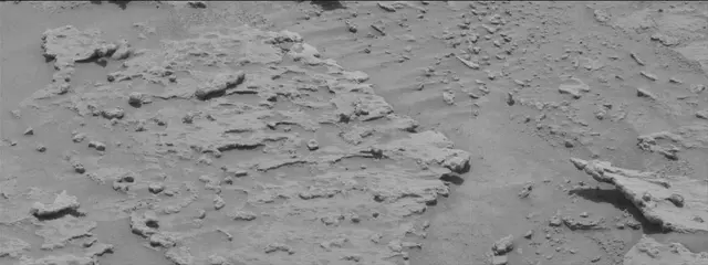 Sol 3677: Mast Camera (Mastcam)