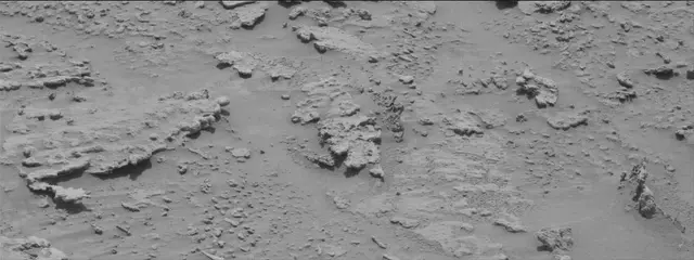 Sol 3677: Mast Camera (Mastcam)