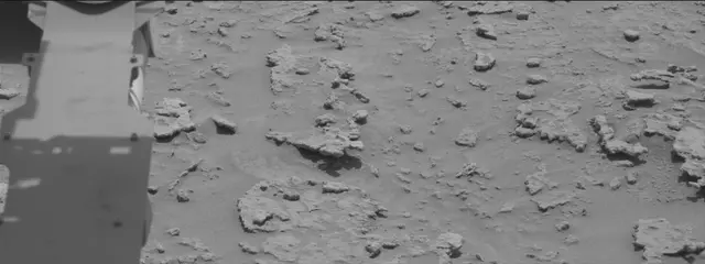 Sol 3677: Mast Camera (Mastcam)