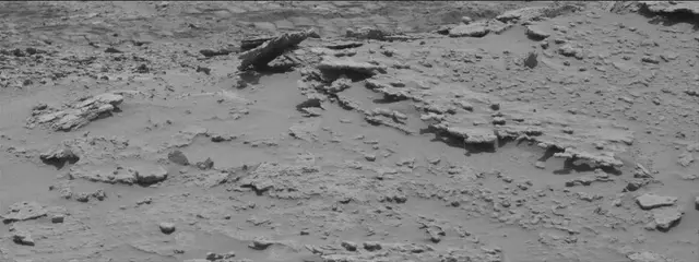 Sol 3677: Mast Camera (Mastcam)