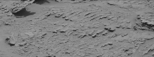 Sol 3677: Mast Camera (Mastcam)