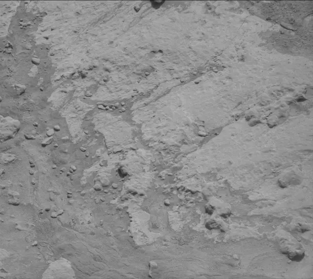 Sol 3677: Mast Camera (Mastcam)