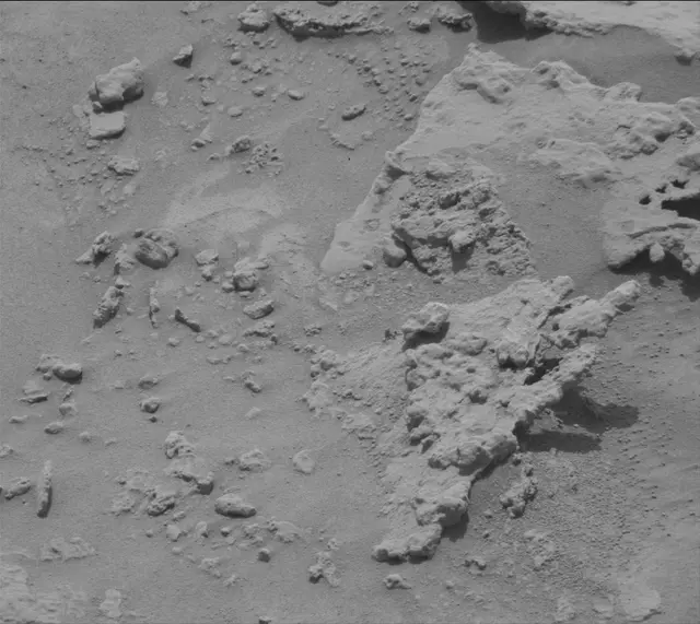 Sol 3677: Mast Camera (Mastcam)