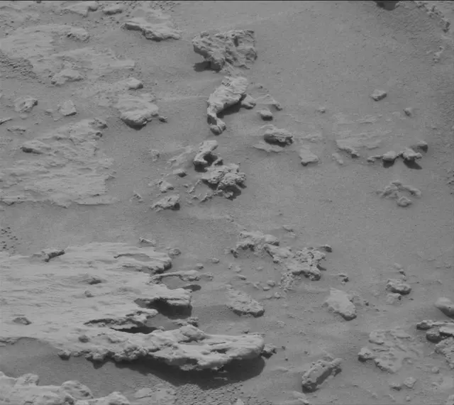 Sol 3677: Mast Camera (Mastcam)