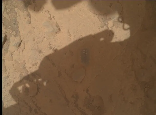 Sol 3677: Mars Hand Lens Imager (MAHLI)