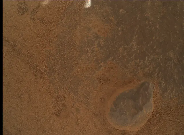 Sol 3677: Mars Hand Lens Imager (MAHLI)