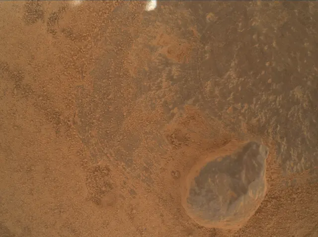 Sol 3677: Mars Hand Lens Imager (MAHLI)