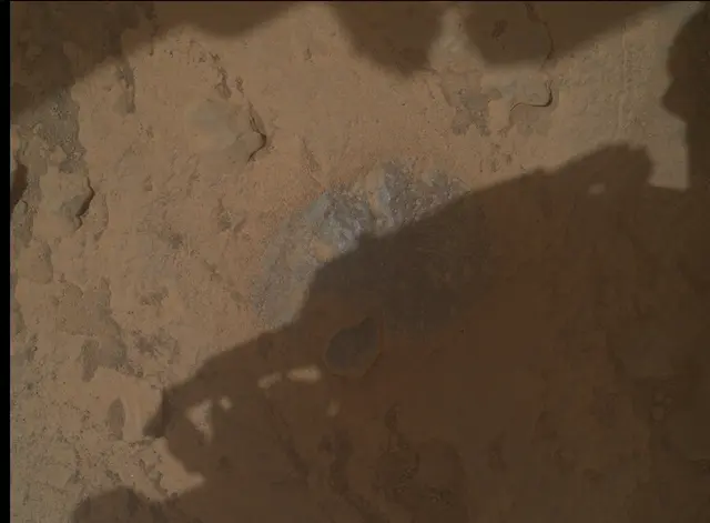 Sol 3677: Mars Hand Lens Imager (MAHLI)