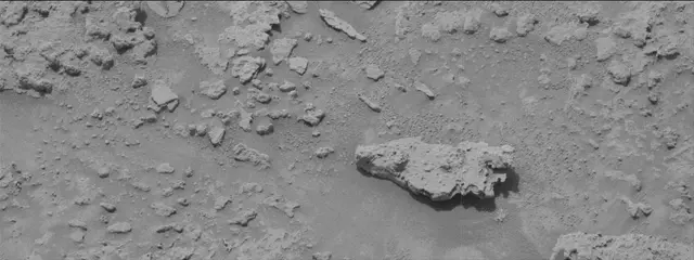 Sol 3678: Mast Camera (Mastcam)