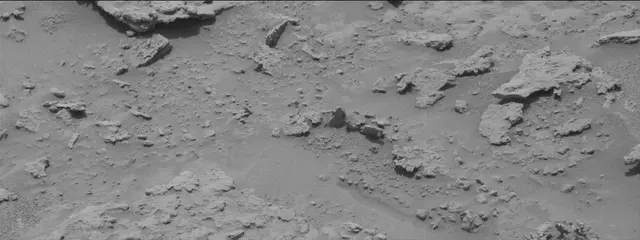 Sol 3678: Mast Camera (Mastcam)