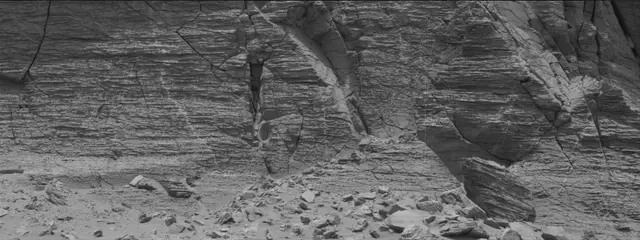 Sol 3678: Mast Camera (Mastcam)