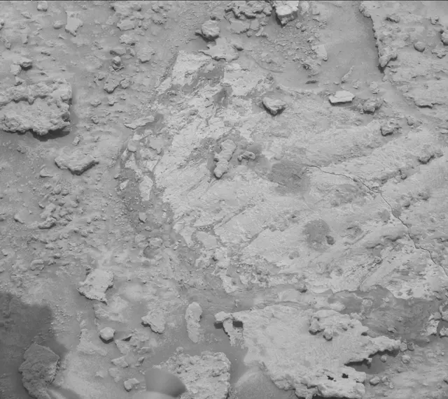 Sol 3678: Mast Camera (Mastcam)