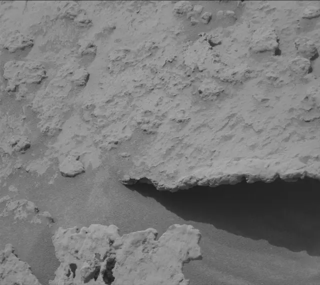 Sol 3678: Mast Camera (Mastcam)