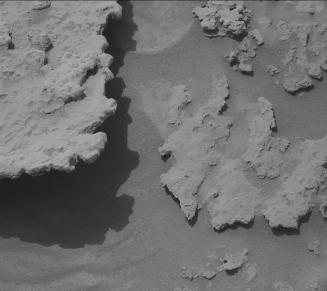 Sol 3678: Mast Camera (Mastcam)