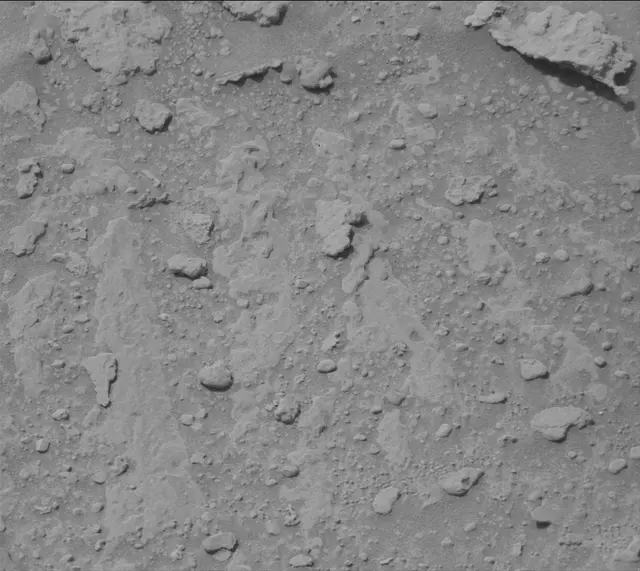 Sol 3678: Mast Camera (Mastcam)