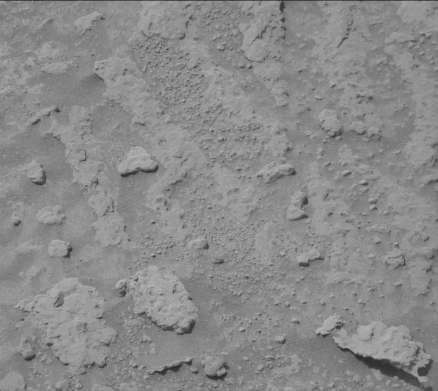 Sol 3678: Mast Camera (Mastcam)