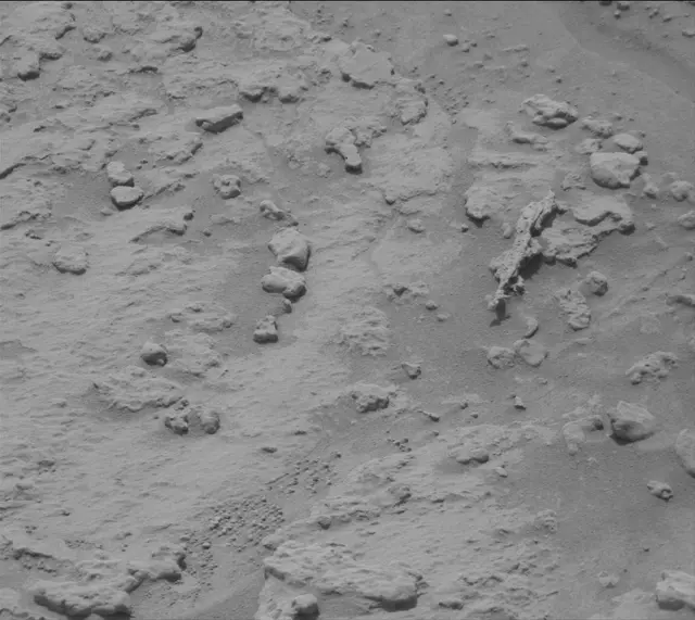 Sol 3678: Mast Camera (Mastcam)