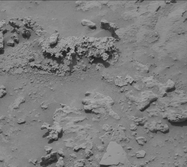 Sol 3678: Mast Camera (Mastcam)
