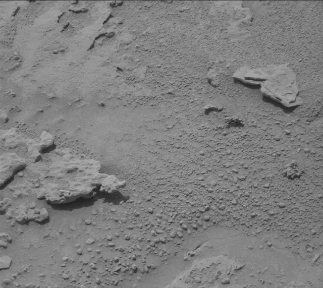 Sol 3678: Mast Camera (Mastcam)