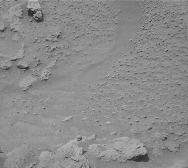 Sol 3678: Mast Camera (Mastcam)