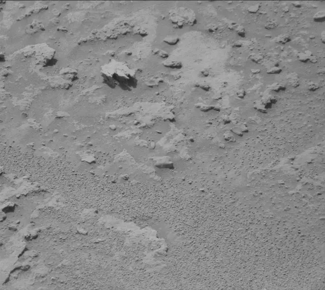 Sol 3678: Mast Camera (Mastcam)