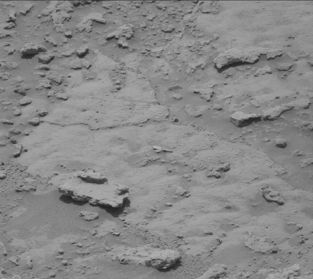 Sol 3678: Mast Camera (Mastcam)